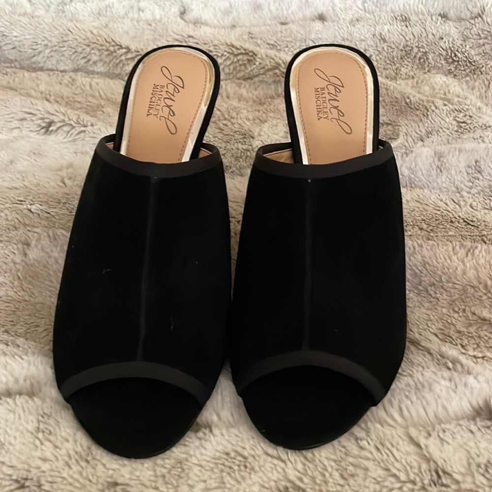 Black Badgley Mischka Leather Heels!!